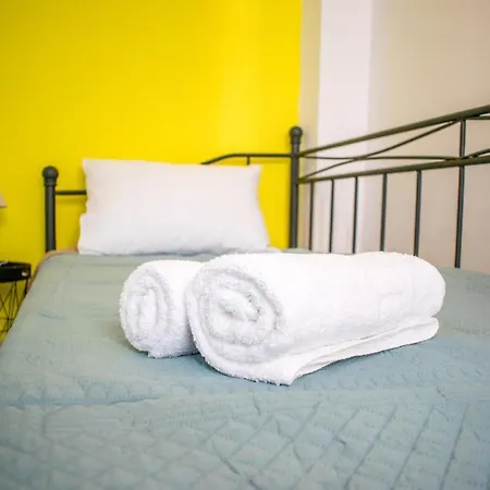 Jaune Appartement Ialysos (Rhodes)