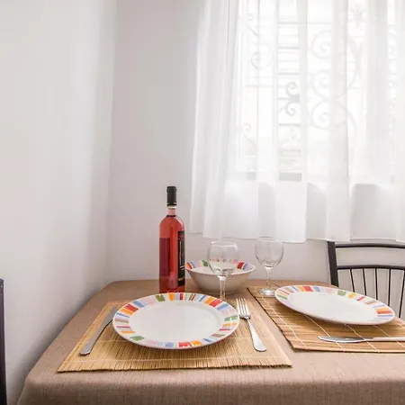 Jaune Appartement *